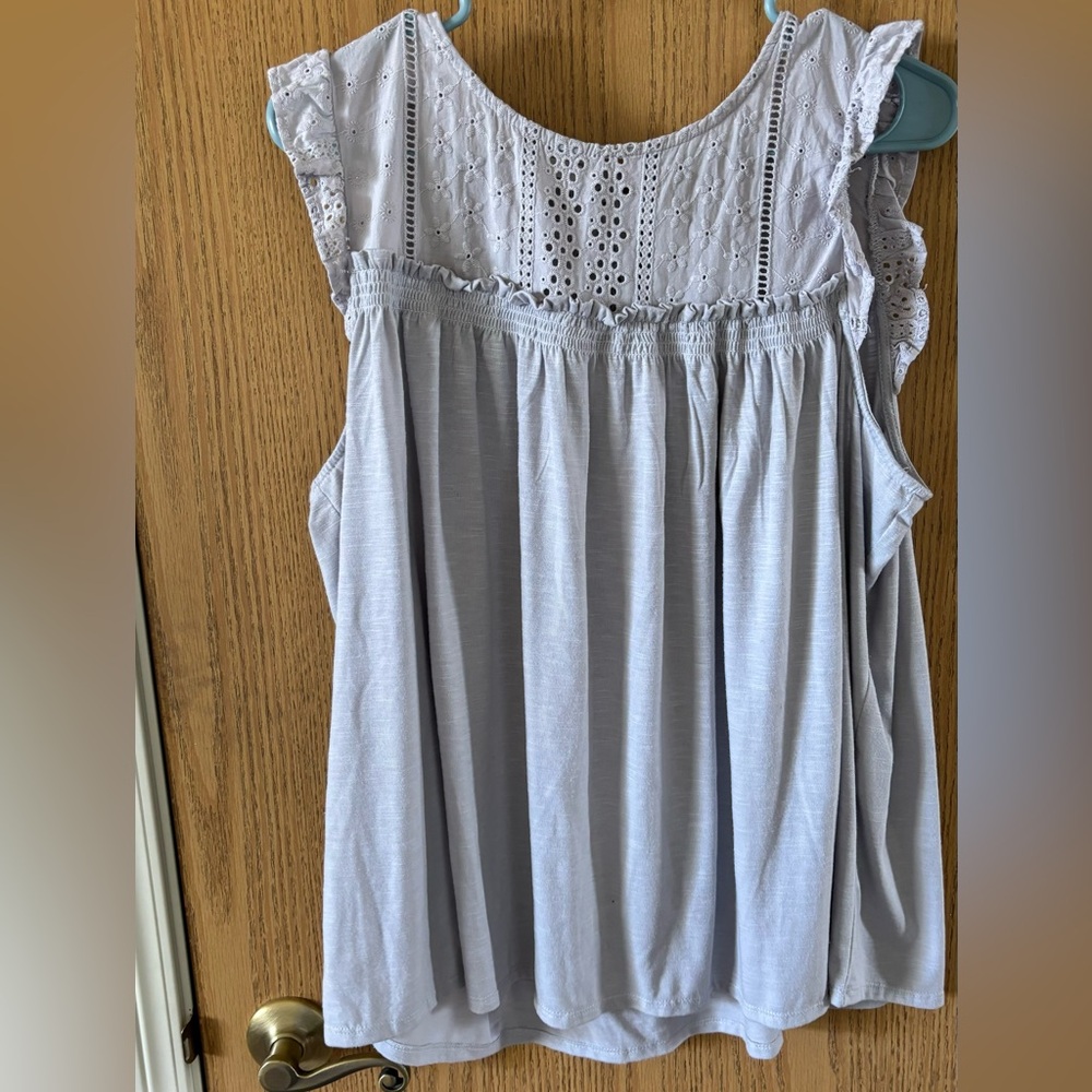 XXL Maurices, gray lace tank brand new without tags